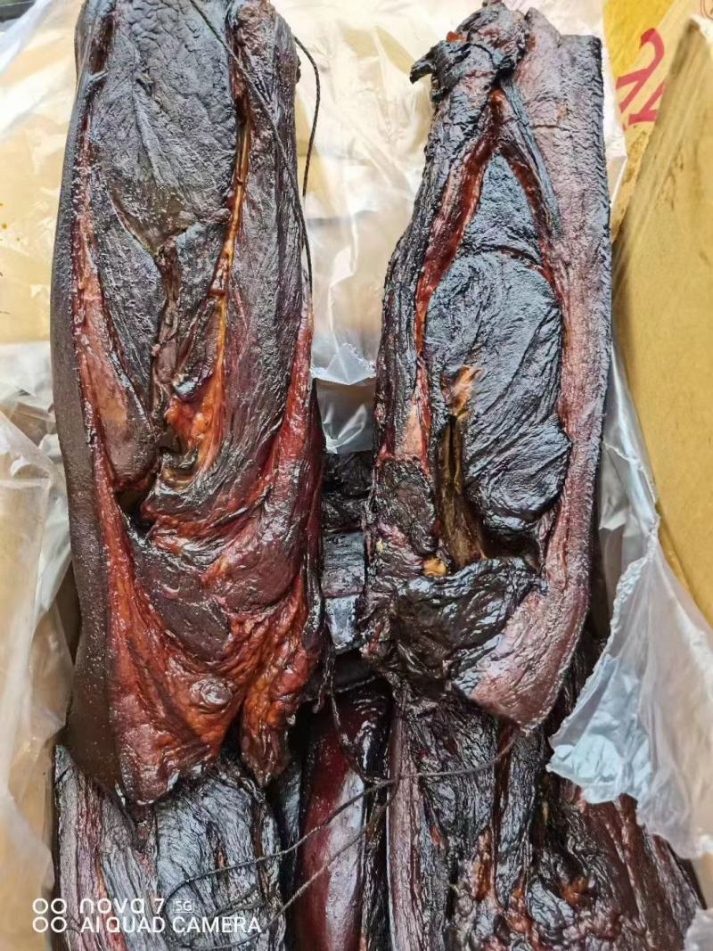 跑江湖地摊展会热卖精品烟熏腊肉前腿腊肉腿子肉
