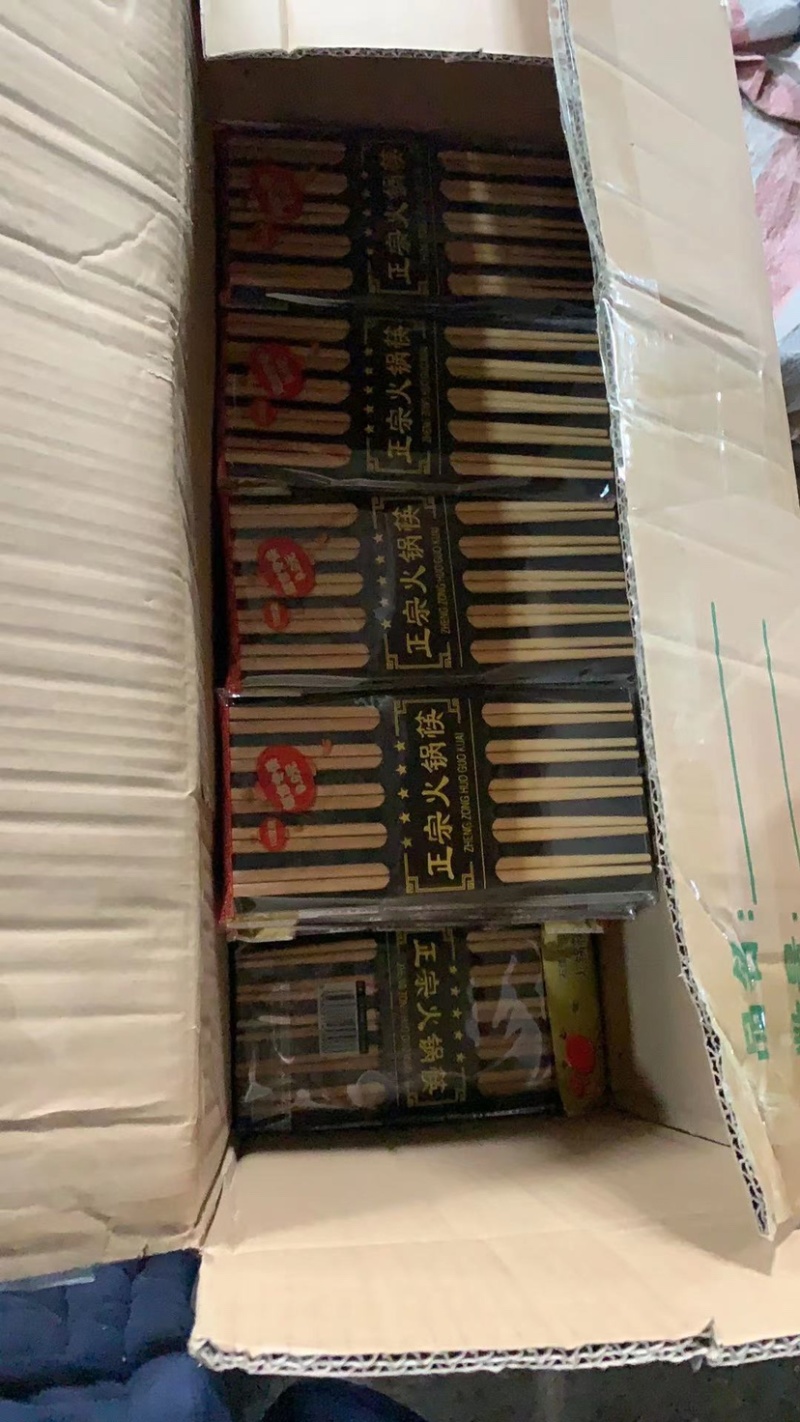 乡镇热卖筷子地摊跑量竹筷子餐饮专用筷子价格优惠