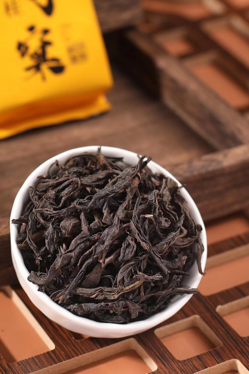 武夷岩茶燕子窠肉桂古法炭焙熟茶醇厚高香250g礼盒装茶叶