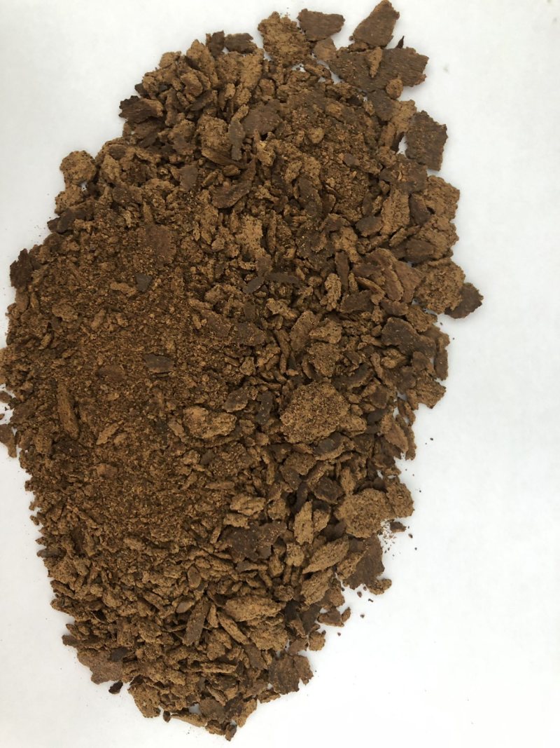 菜籽饼，加工饲料大量出售，价格优惠！