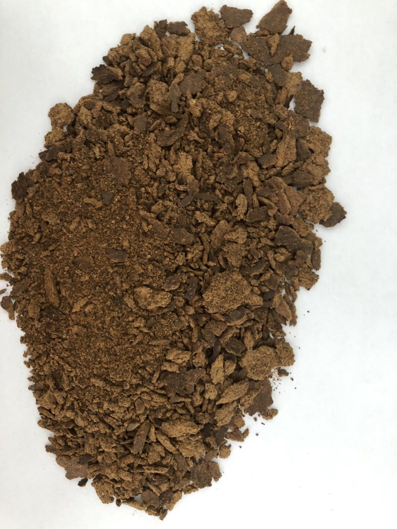 菜籽饼，加工饲料大量出售，价格优惠！