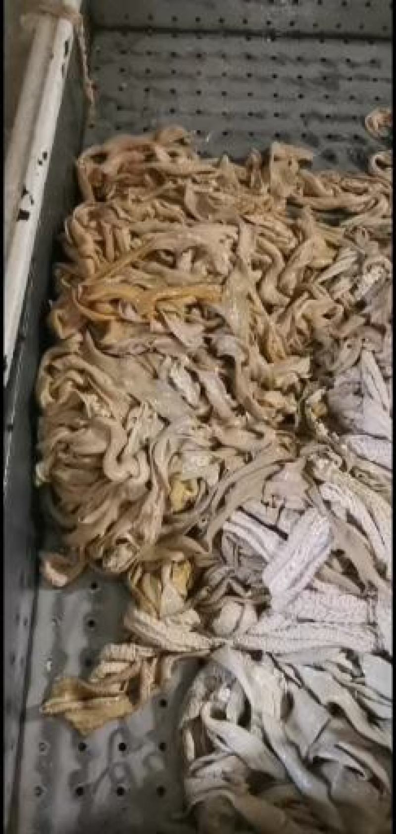 内蒙古草地牛小肠，抛开去油干净，六七成熟，有问题包来回。