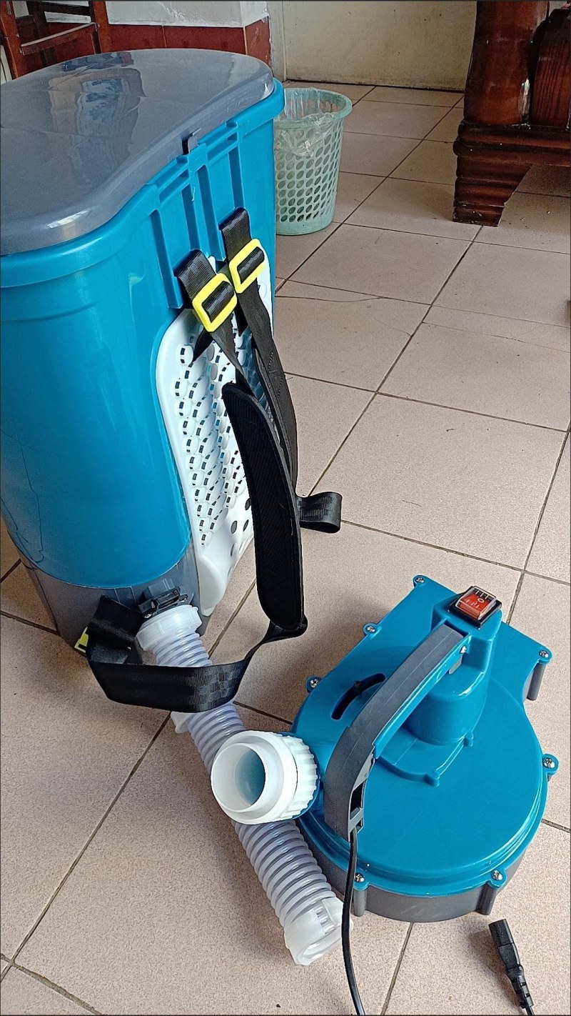 背负式锂电动施肥器农用撒肥机多功能化肥机全自动撒肥料工具