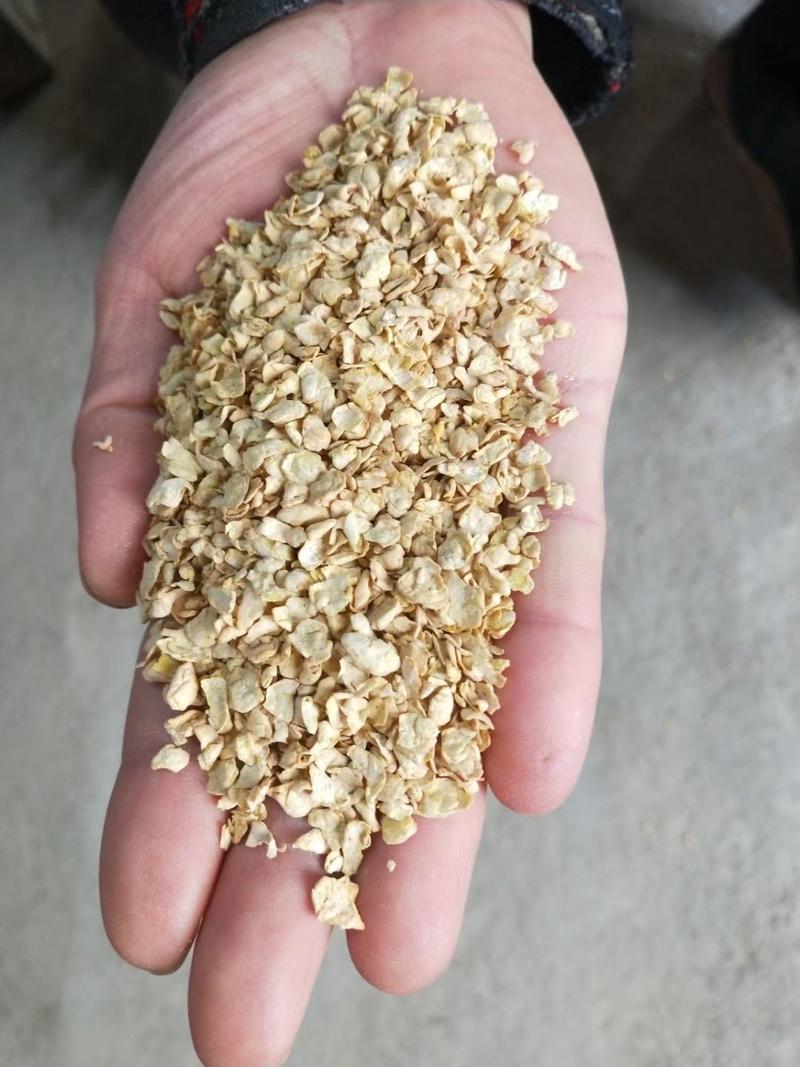 豆粕小料代替部分豆粕质量保证降低成本