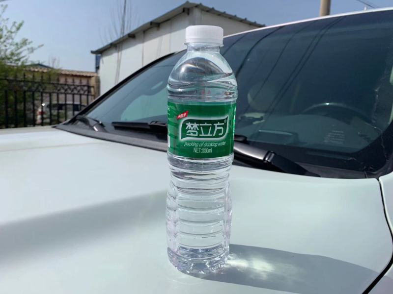 矿泉水厂家发货24瓶一件，社区团购王炸产品，
