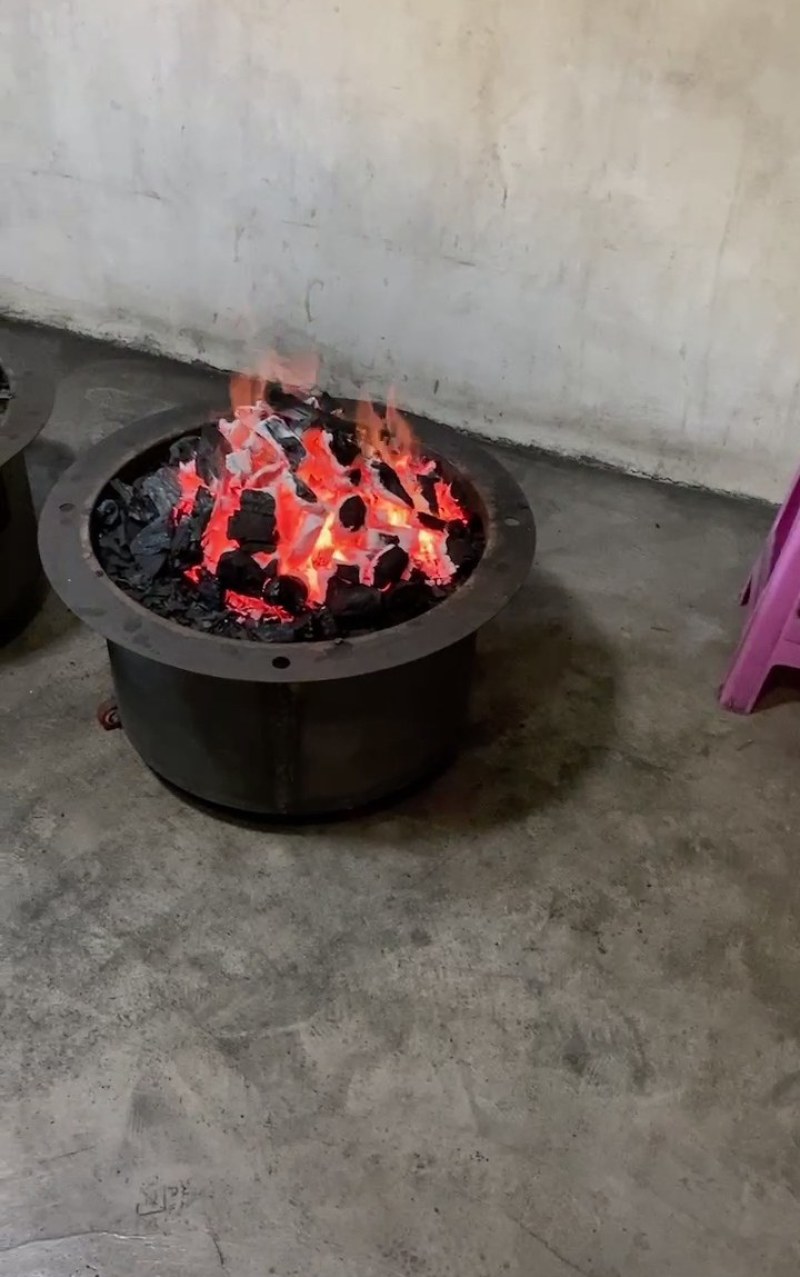 热销产品凤凰单丛蜜兰香不错的一款，茶的炭香味从这里出