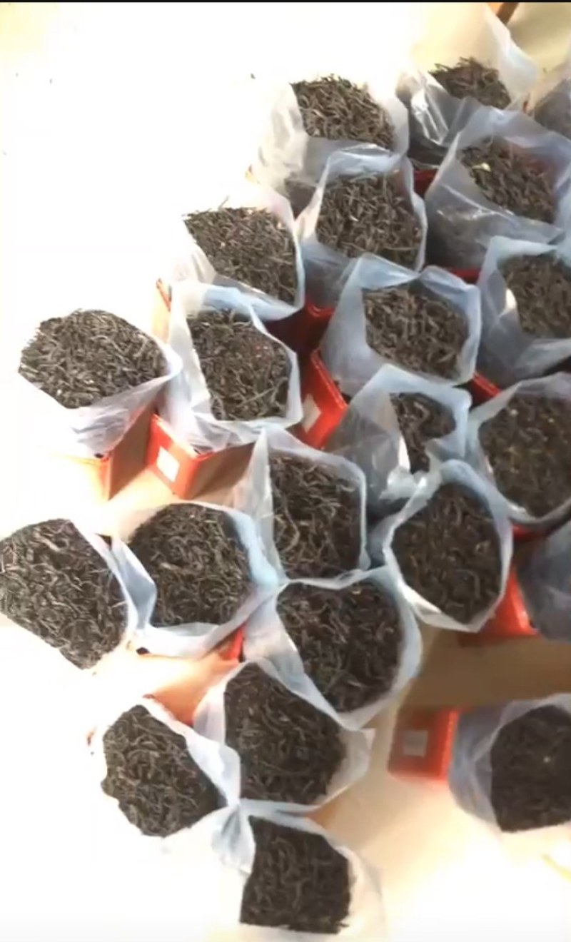 热销产品纯炭焙蜜兰香浓郁蜜香味，原汁原味，