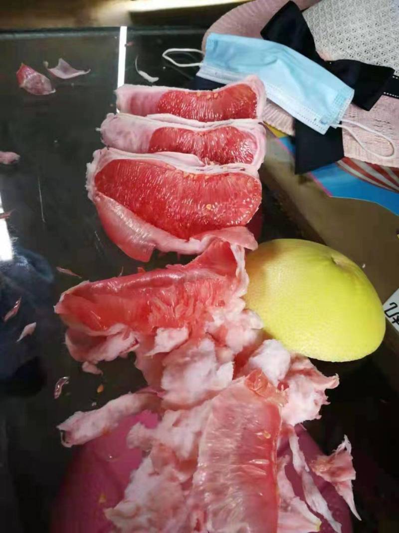 三红柚红心密柚白心柚市场了水份充足