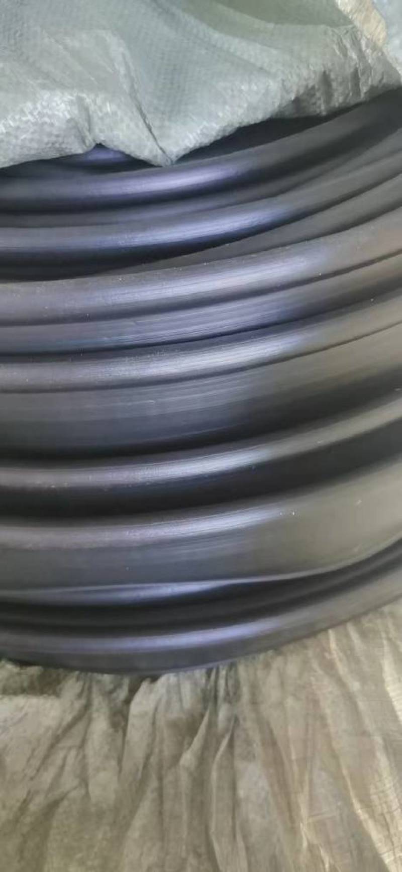 草石隔离带草坪隔离带绿化工程施工用品道路景观设计