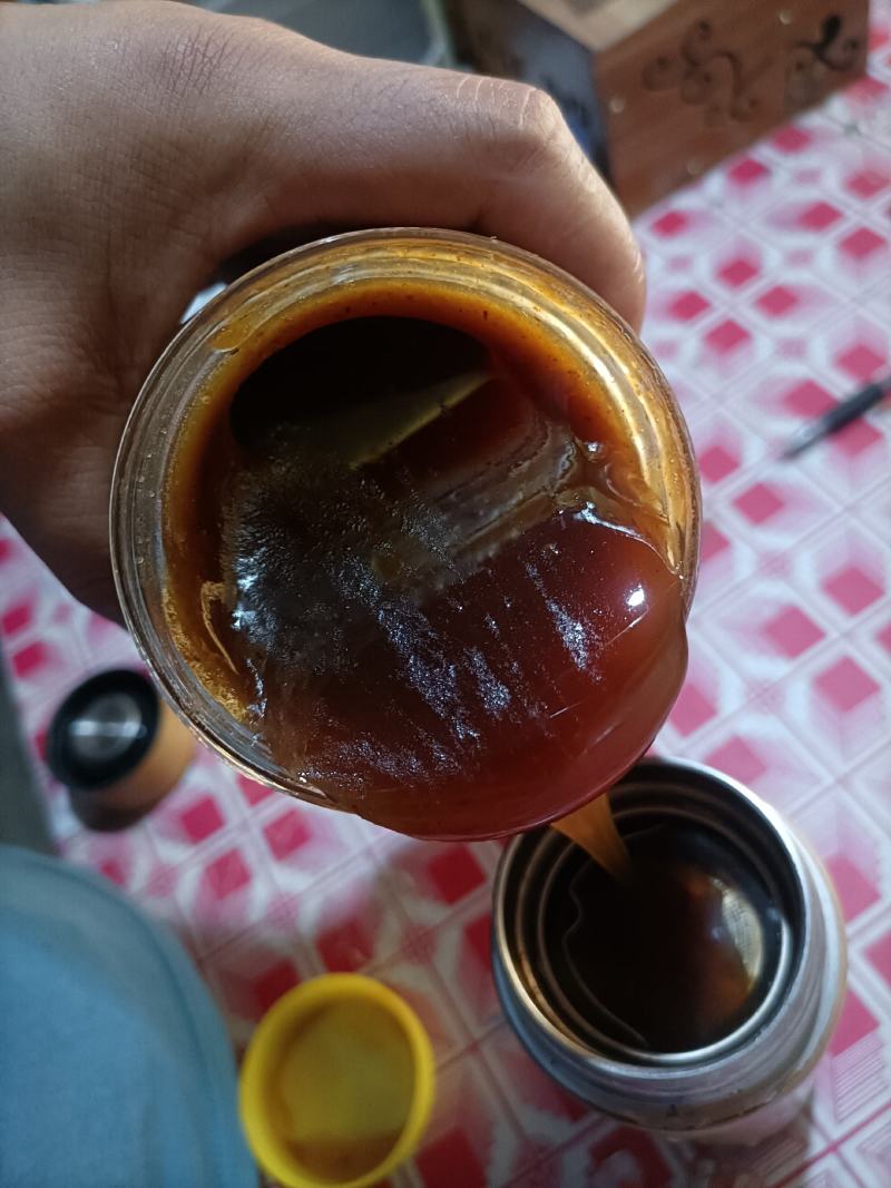 来自甘肃陇南的优质土蜂蜜