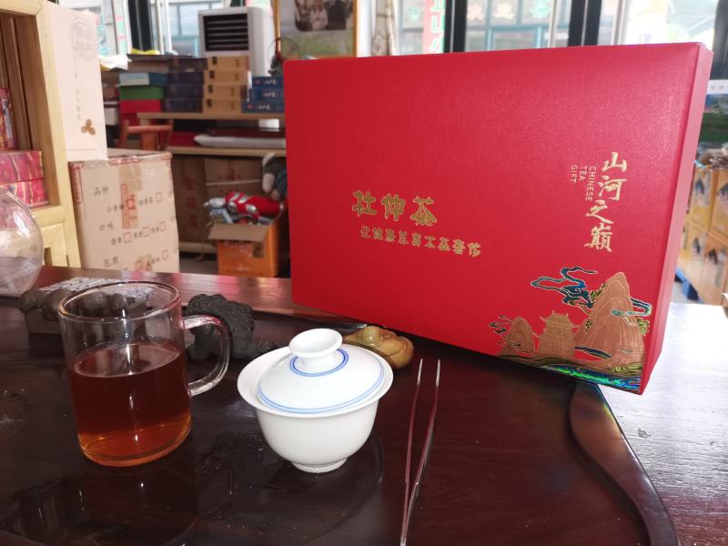 大量供应杜仲茶、杜仲叶、杜仲树