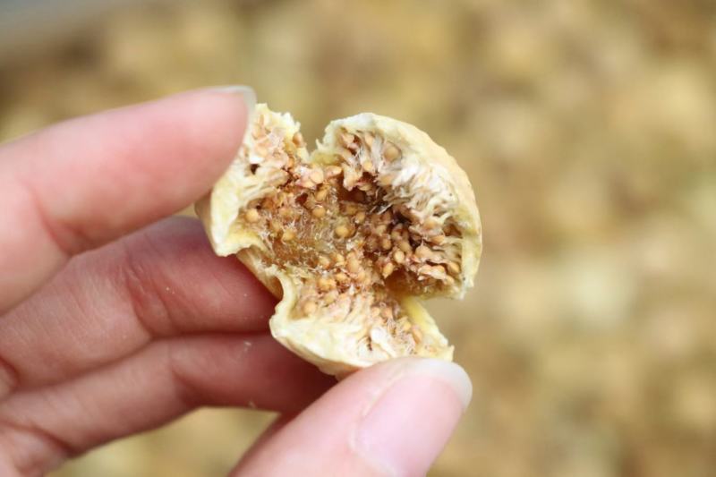 AAA+伊朗无花果无花果批发颜色白圆粒饱满足干