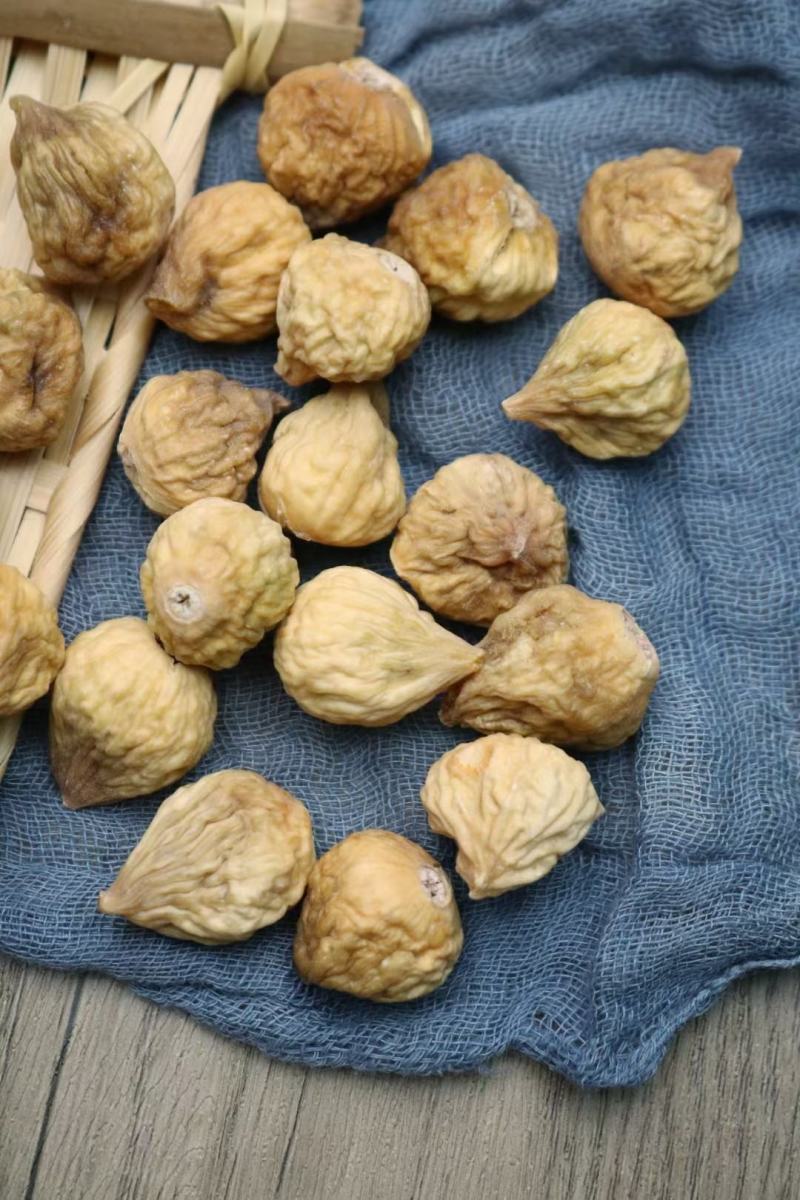 AAA+伊朗无花果无花果批发颜色白圆粒饱满足干