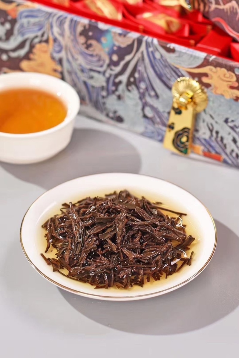 正山小种红茶武夷山茶叶香浓耐泡原味红茶500g礼盒装茶叶