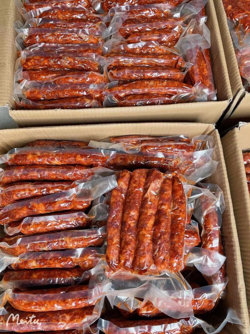 精品纯肉川味香肠麻辣五香两种口味，厂价直销