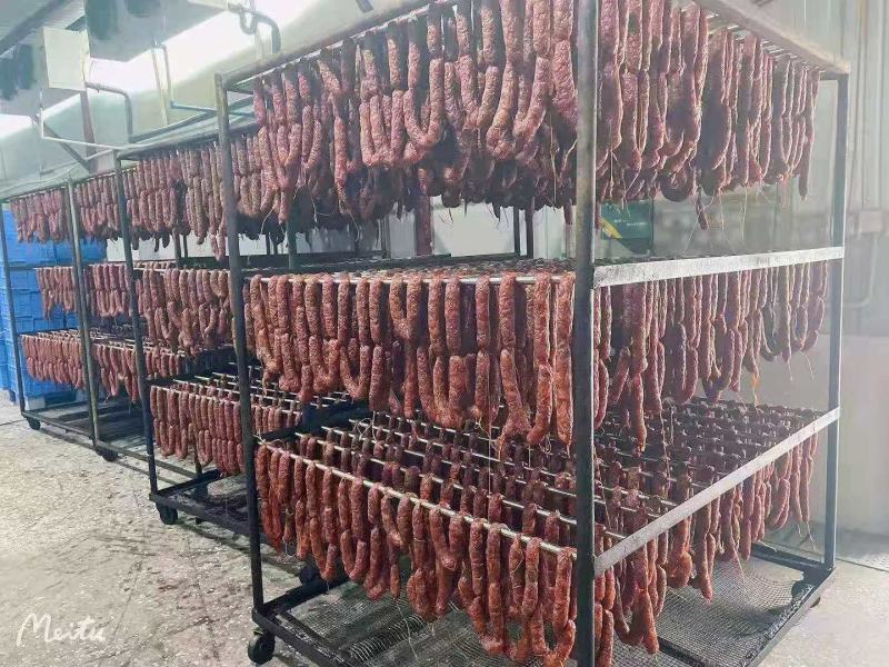 精品纯肉川味香肠麻辣五香两种口味，厂价直销
