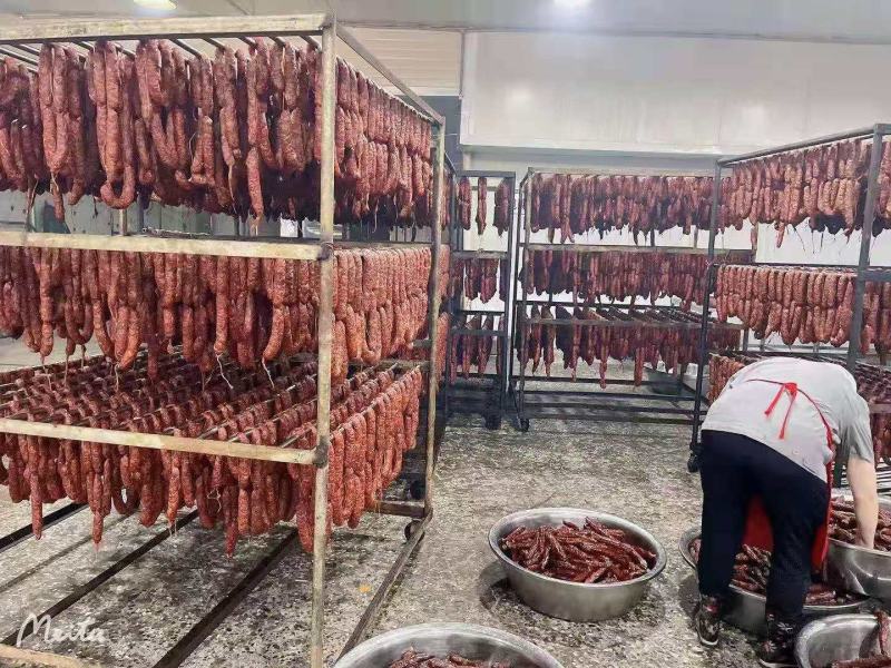 精品纯肉川味香肠麻辣五香两种口味，厂价直销