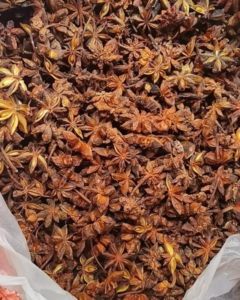 八角，纯干原货，一手货源，质量保证，欢迎联系