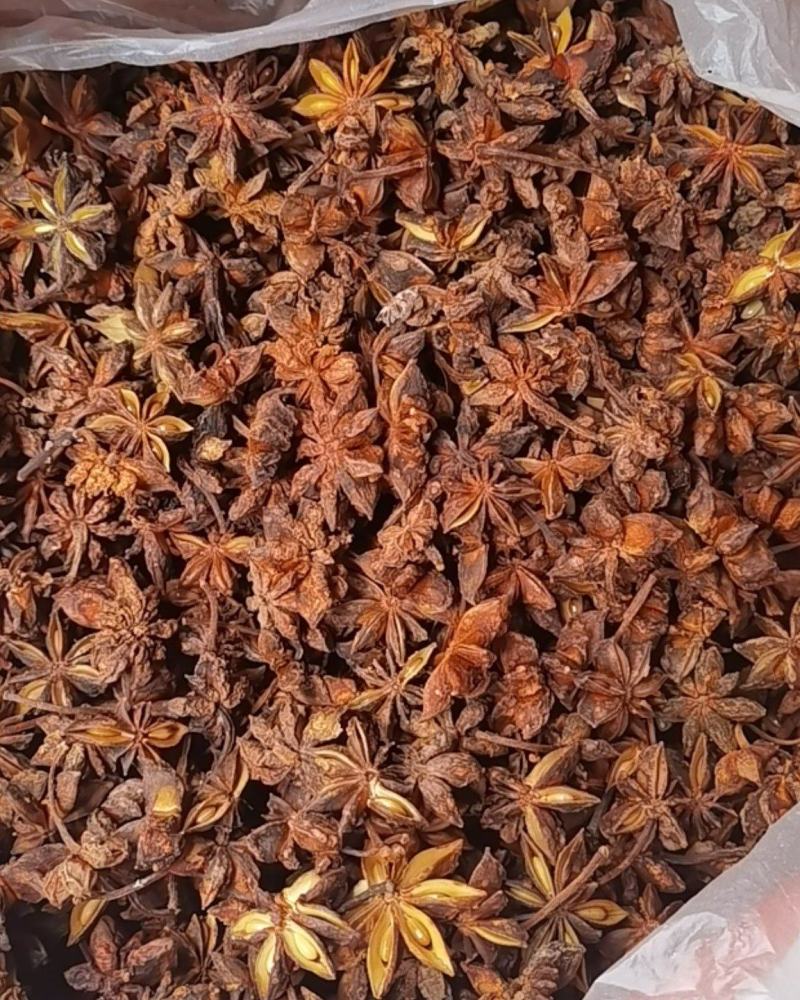 八角，纯干原货，一手货源，质量保证，欢迎联系