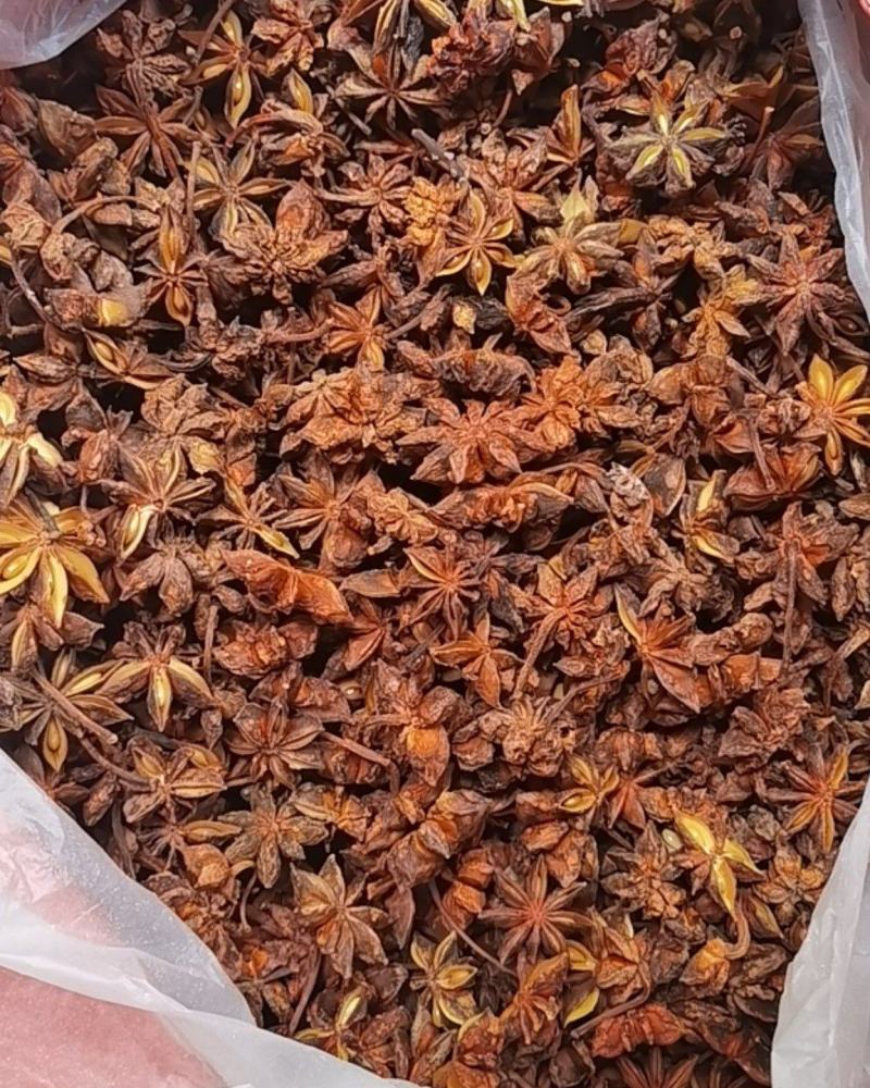 八角，纯干原货，一手货源，质量保证，欢迎联系