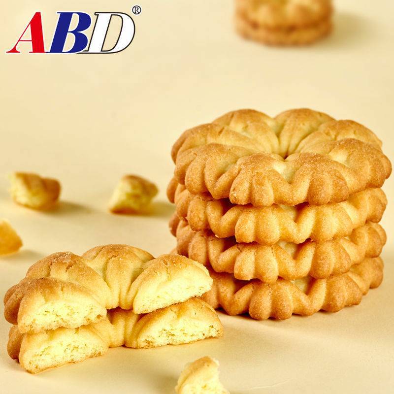 2.5广东ABD马卡龙，夹心小黑饼，曲奇饼干5月产