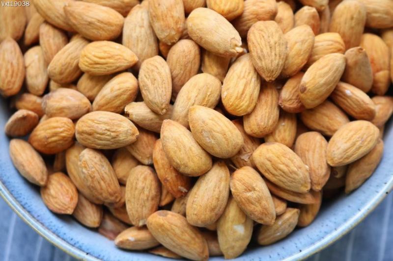巴达木杏仁肉大颗粒450g一袋