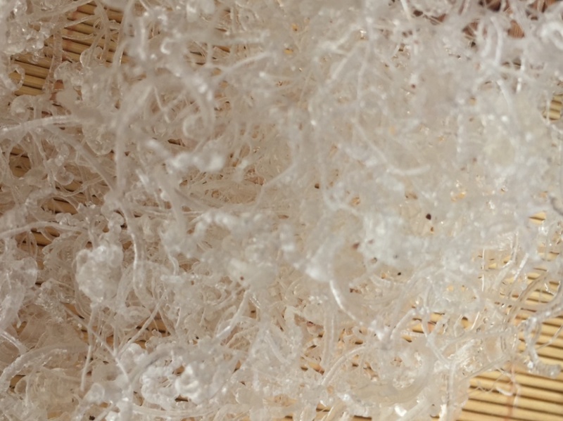 拉丝雪燕小龙须雪燕拉丝好少杂质产地直销