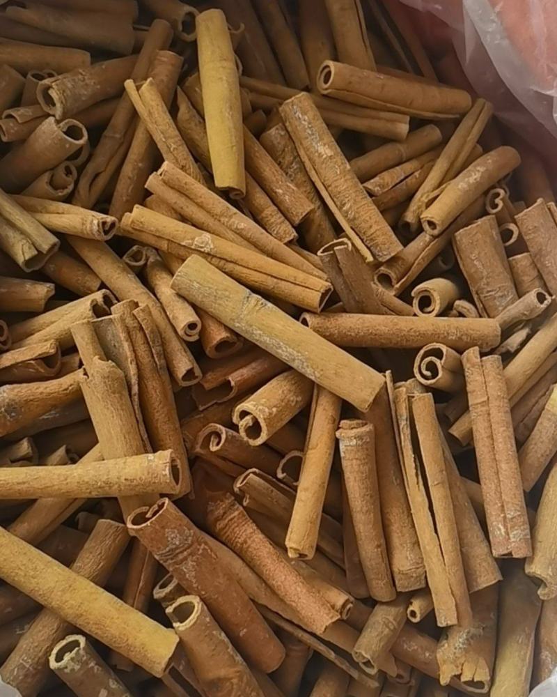 烟柜精选干货香料专供，大量现货，门店专卖，欢迎联系