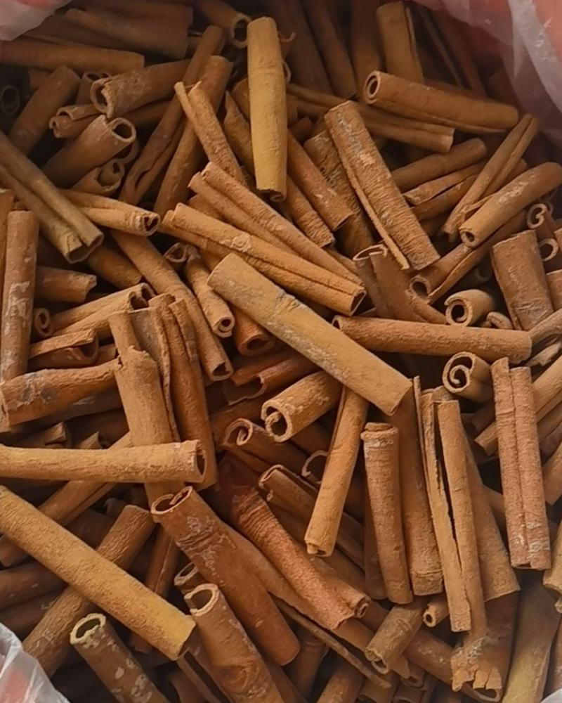 烟柜精选干货香料专供，大量现货，门店专卖，欢迎联系
