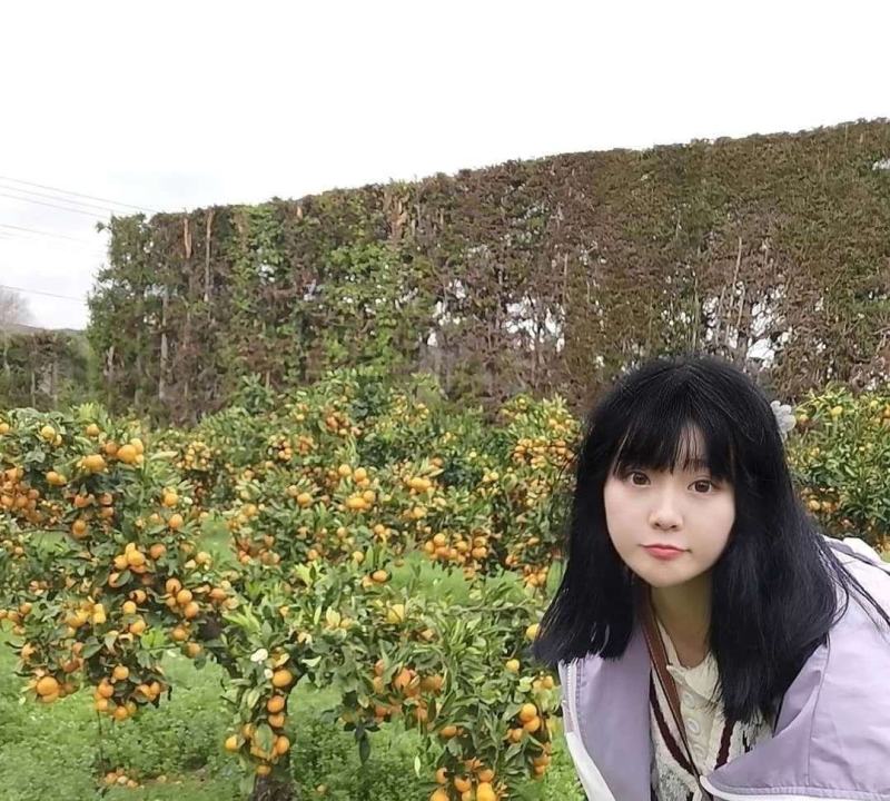 特早蜜桔，随行就市，大量供应，皮薄汁多，欢迎咨询