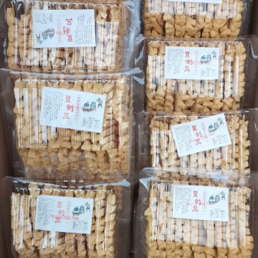 盒装豆腐串纯手工制作