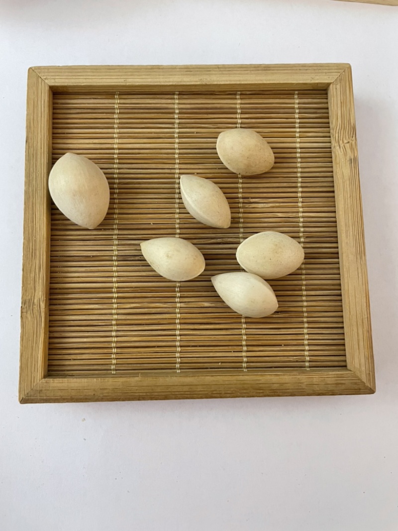 白果、银杏果、无硫无添加、物美价廉、质量保证。