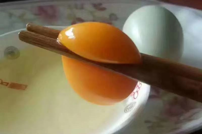 初生蛋，绿壳蛋，京山山林放养虫草土鸡蛋