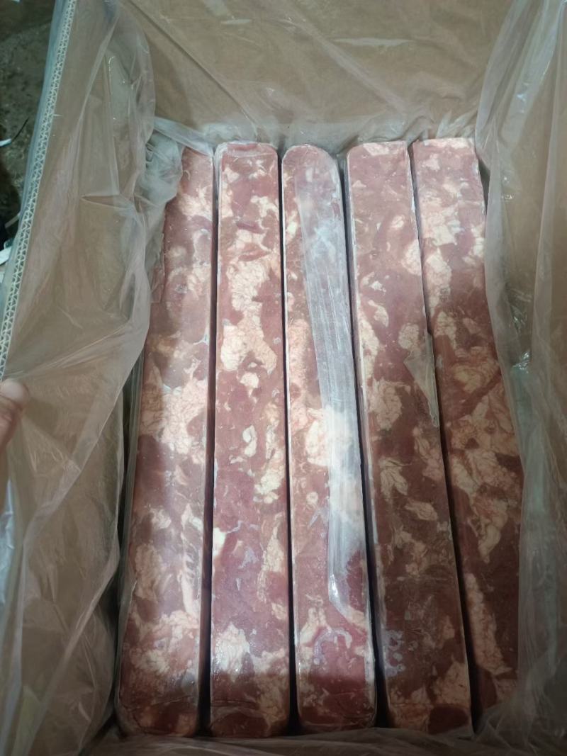 雪花肥牛，牛鸭肉混合调理肉板，不散不碎，手续齐全不散不碎