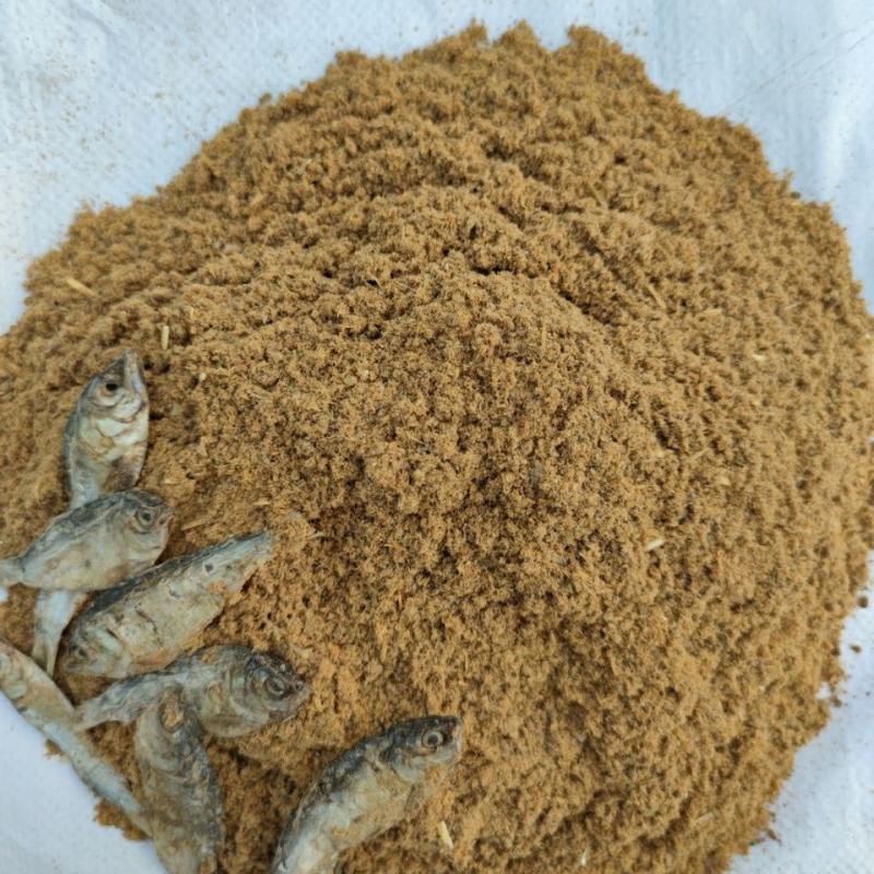 饲料鱼粉高蛋白含量，货量充足，欢迎各位老板前来选购