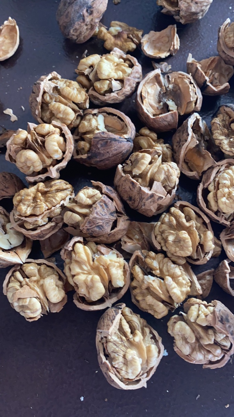 云南麻子核桃薄皮核桃方果大优果云南薄皮核桃