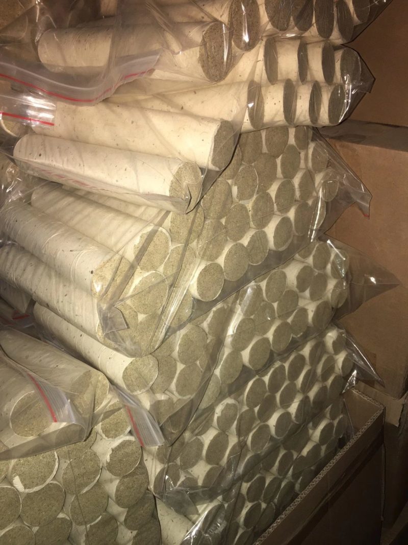 农家手工制作的石磨黄金艾条规格2Ⅹ20Cm下单包邮