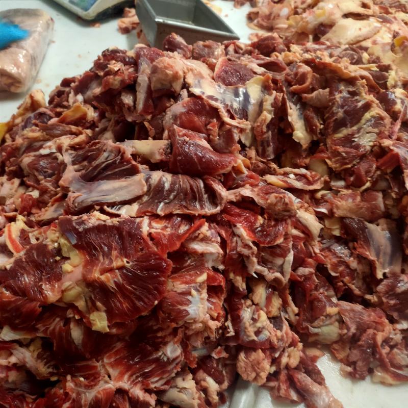 纯干牛碎肉，纯手工，一手货源厂家直销大量现货批发零售