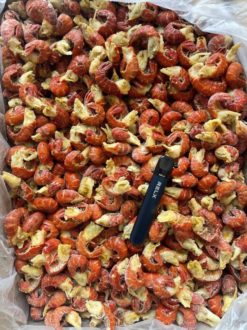 干冰龙虾尾产地直发冷链发货，冰衣少，货源充足