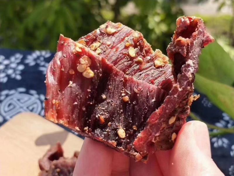牛肉干/风干肉/鸭风干/味道条形干度颜色好/需要随时联系