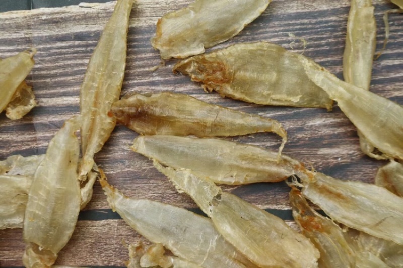 90头大口赤嘴鱼胶花胶批发足干花边完整不腥