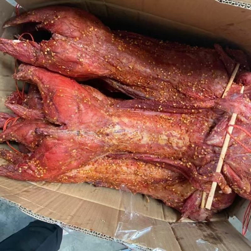 烟熏麻辣兔子