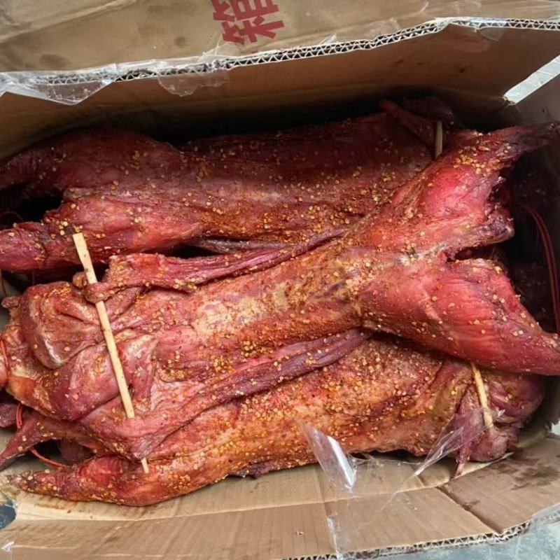 烟熏麻辣兔子