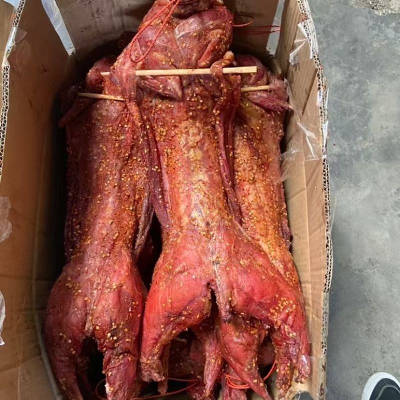烟熏麻辣兔子