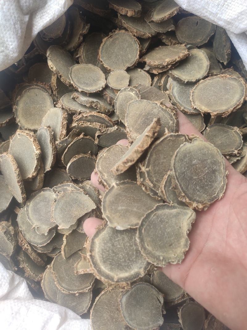莪术干净无杂质常年经营各种中药材