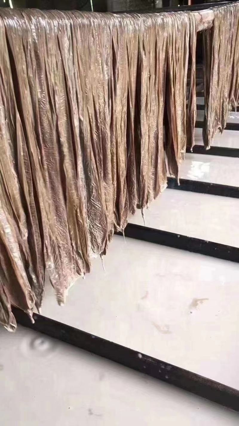 和平客家黑豆腐竹，纯手工制作，浓郁豆香欢迎采购