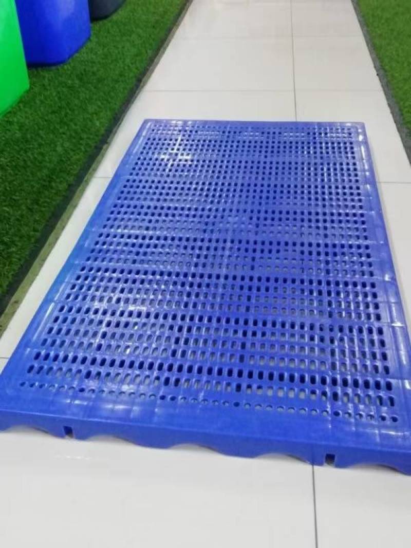 新疆塑料厂家桶装水托盘塑料托盘防潮防虫现货直供