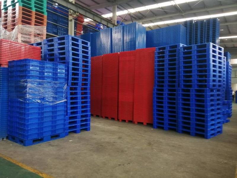 新疆塑料厂家桶装水托盘塑料托盘防潮防虫现货直供