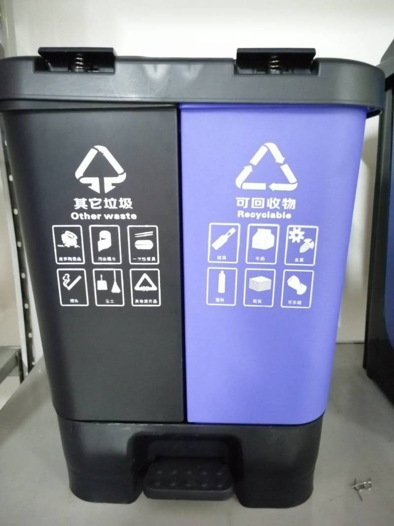 成都托力卡厂家现货直供强力水桶塑料PE垃圾桶
