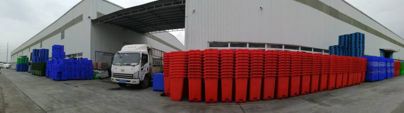 成都托力卡厂家现货直供强力水桶塑料PE垃圾桶